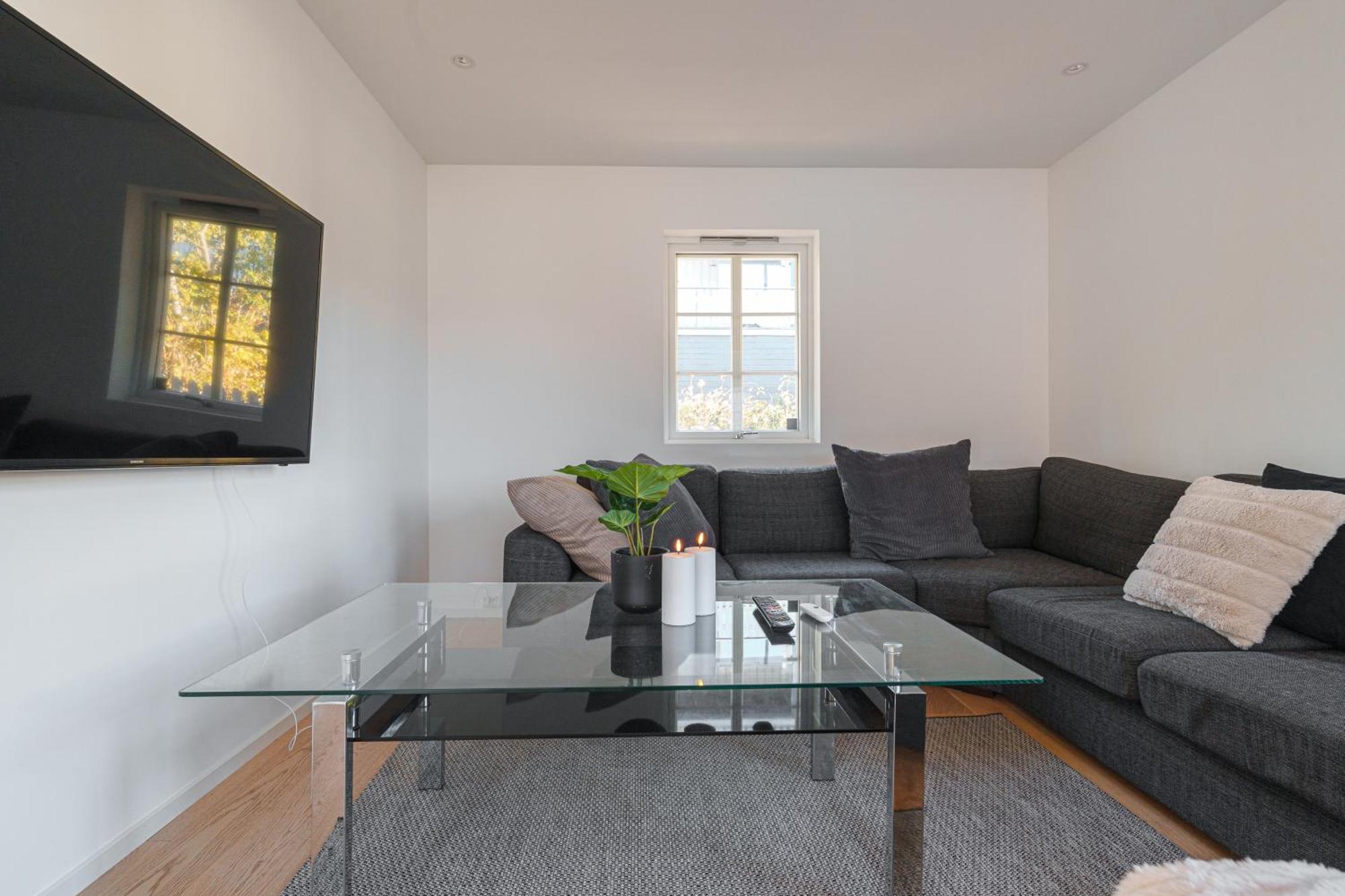 Modern House With Great View! Apartman Tromsø Kültér fotó